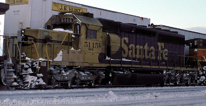 ATSF 5115 - SD40-2.jpg